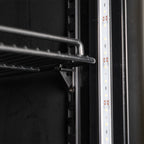 Getränkekühlschrank GKS-160 Slim, 160 Liter Kühlraumvolumen, Innenbeleuchtung, schwarz