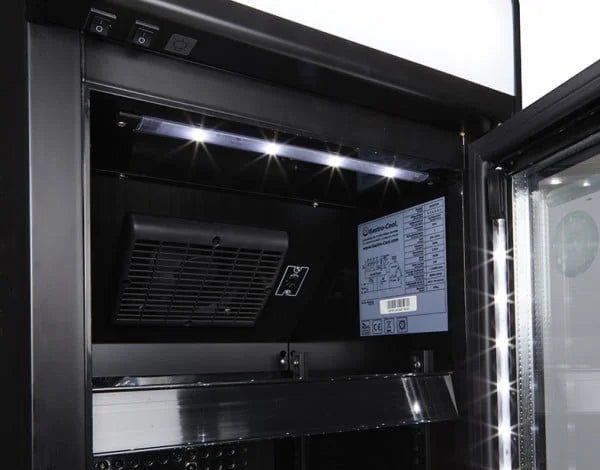 Gastro-Cool DC130 Getränkekühlschrank Slim 150 Liter schwarz/schwarz, LED