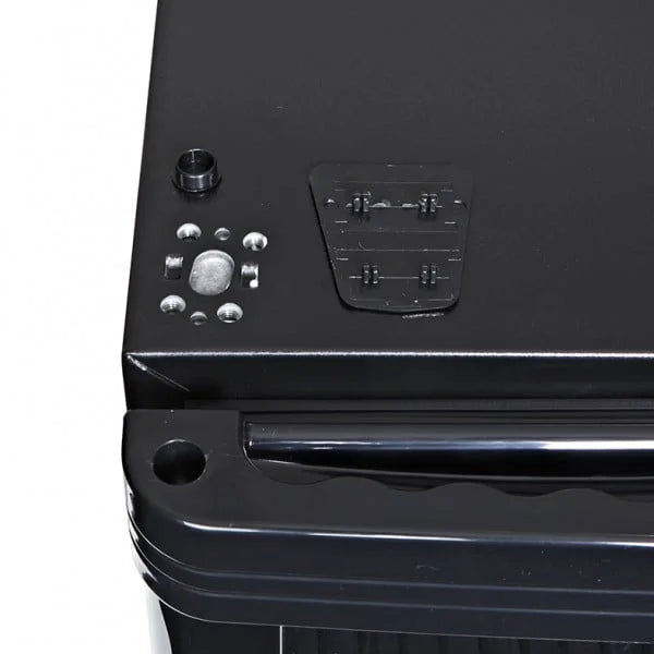 Gastro-Cool KW50 Getränkekühlschrank 46 Liter schwarz/schwarz, LED