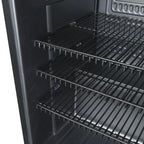 Gastro-Cool KW65 Getränkekühlschrank 62 Liter schwarz/schwarz, LED