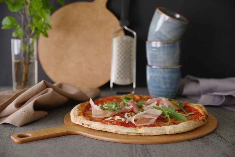 Hendi Pizzabrett mit Griff, Ø 356x(H)6mm