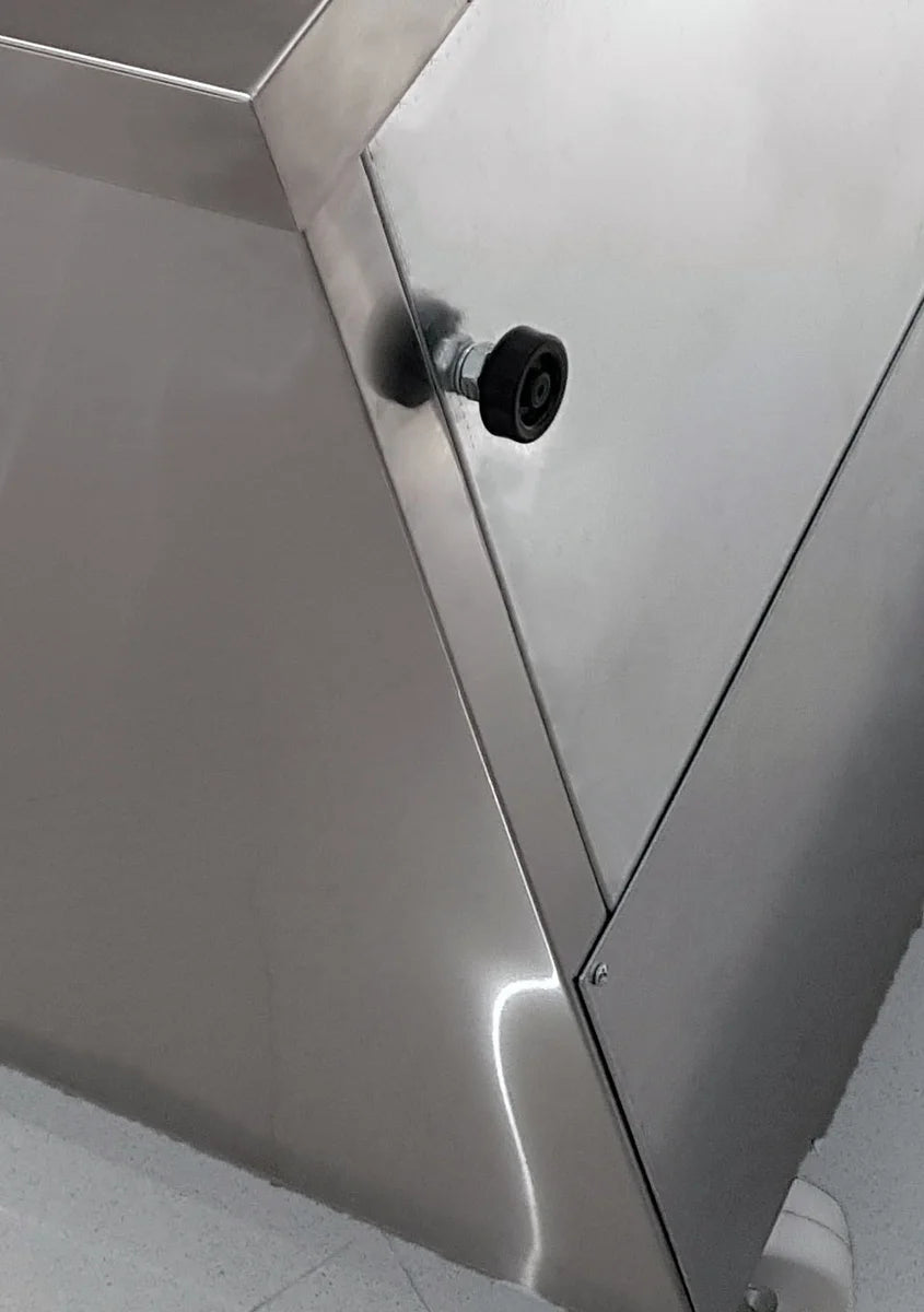 Coreco Kühltisch US Range 700 -1/0